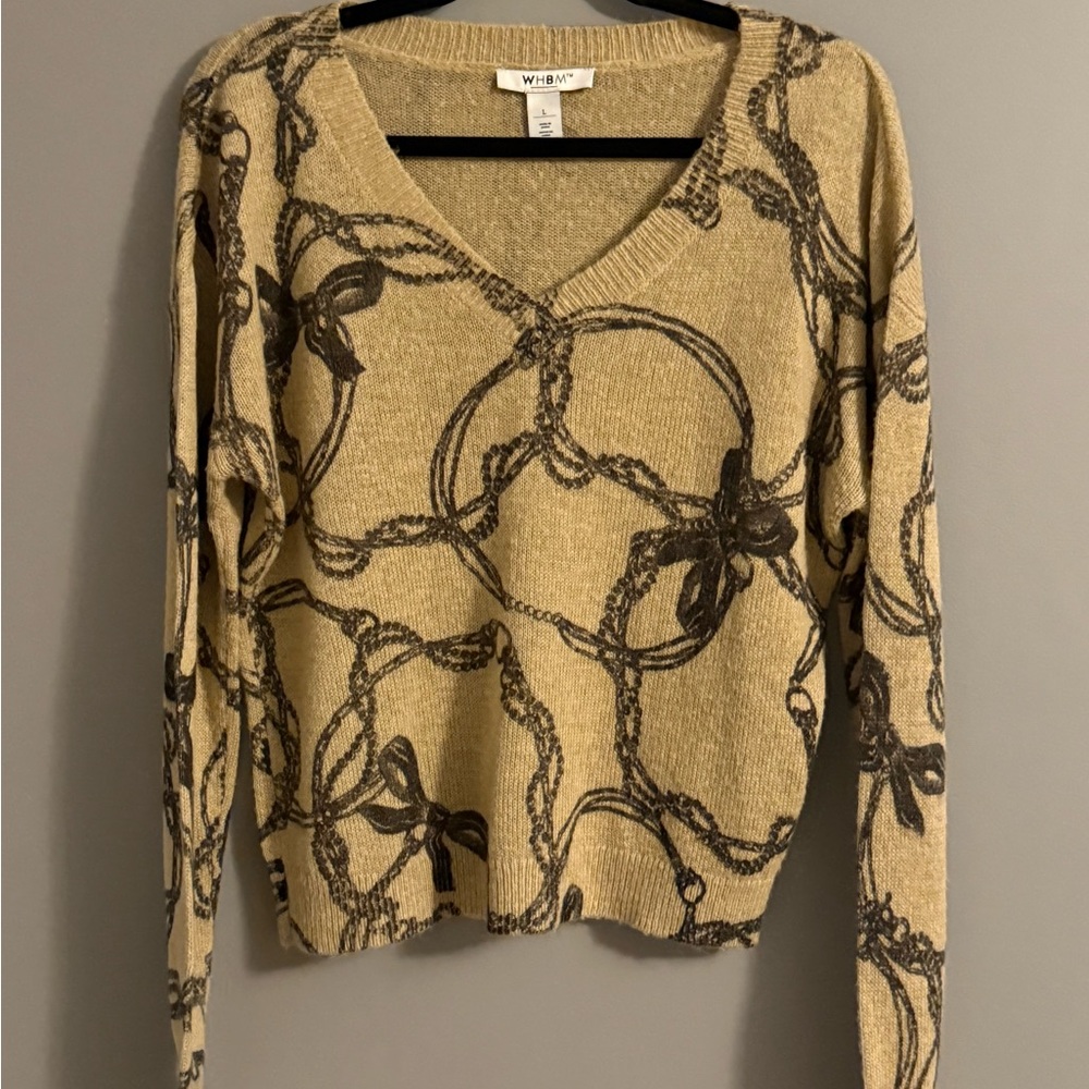 White House Black Market Beige V-Neck Sweater with Rope Print